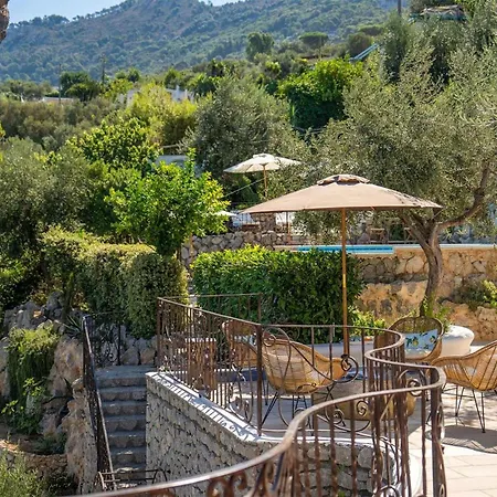 Ferienhaus Luxurious In