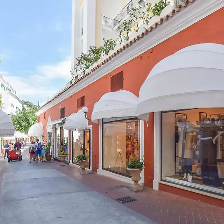 Lovely In * Anacapri (Isola di Capri)