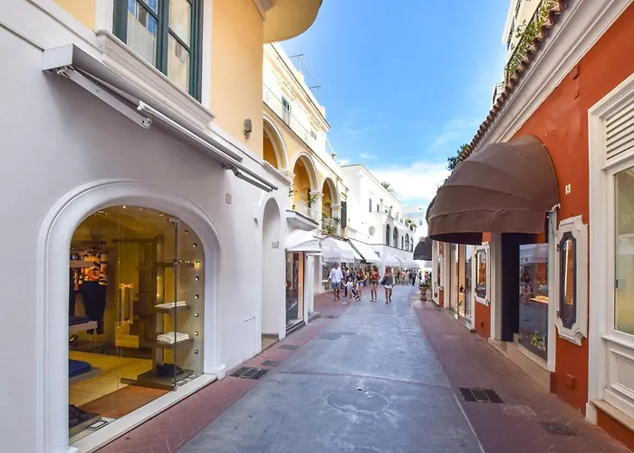 Lovely In * Anacapri (Isola di Capri)